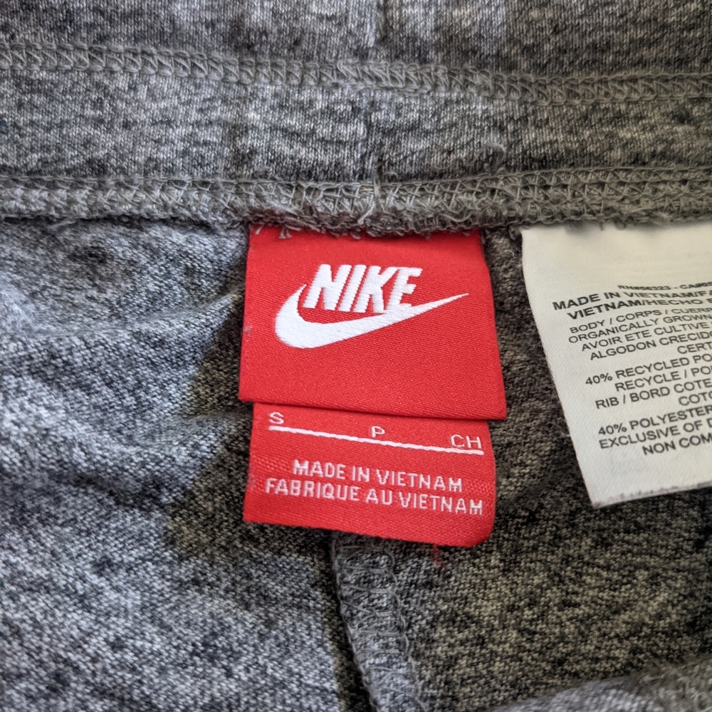Nike Tracksuit Set - Picture 3 of 4